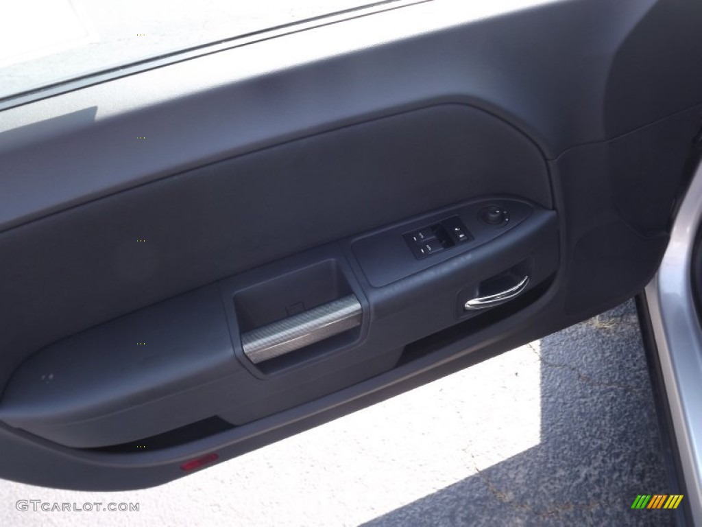 2012 Challenger SXT - Bright Silver Metallic / Dark Slate Gray photo #12