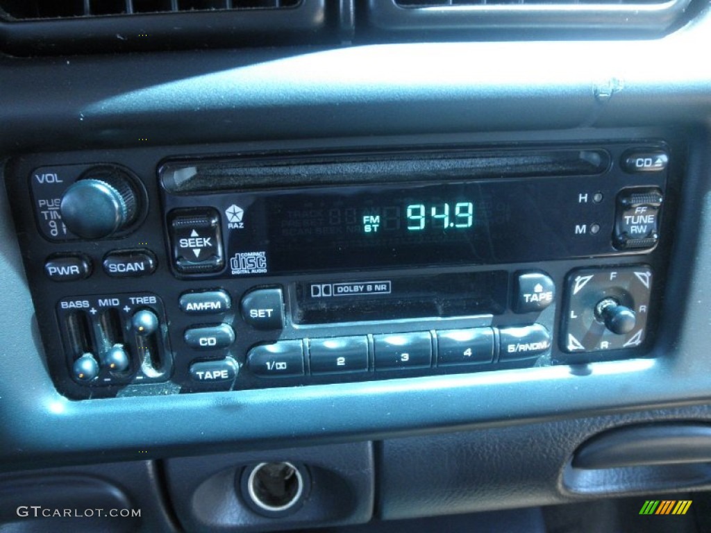 2000 Dodge Ram 1500 SLT Extended Cab 4x4 Audio System Photo #67172441