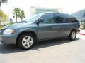 Magnesium Pearl - Grand Caravan SXT Photo No. 2