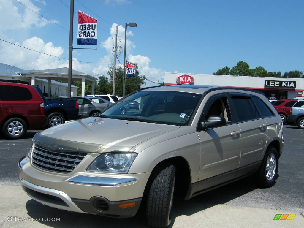 2005 Pacifica Touring - Linen Gold Metallic Pearl / Light Taupe photo #1