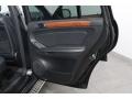 Black - GL 450 4Matic Photo No. 13