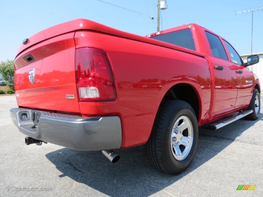 2011 Ram 1500 ST Crew Cab - Flame Red / Dark Slate Gray/Medium Graystone photo #7