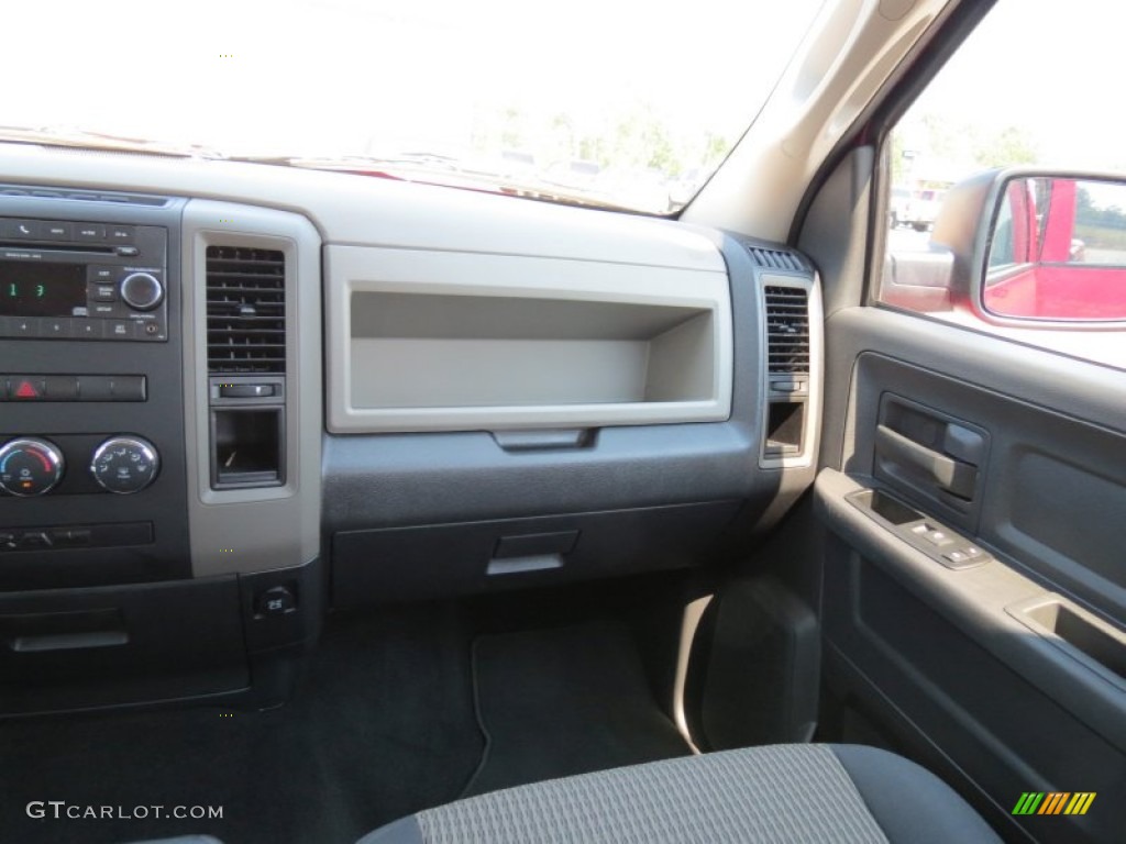 2011 Ram 1500 ST Crew Cab - Flame Red / Dark Slate Gray/Medium Graystone photo #18