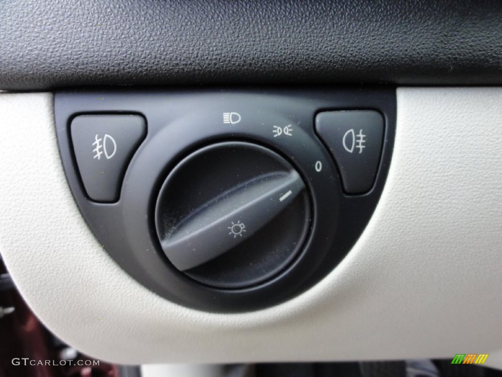 2004 Saab 9-3 Arc Sedan Controls Photos