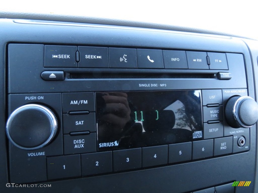 2011 Ram 1500 ST Crew Cab - Flame Red / Dark Slate Gray/Medium Graystone photo #23