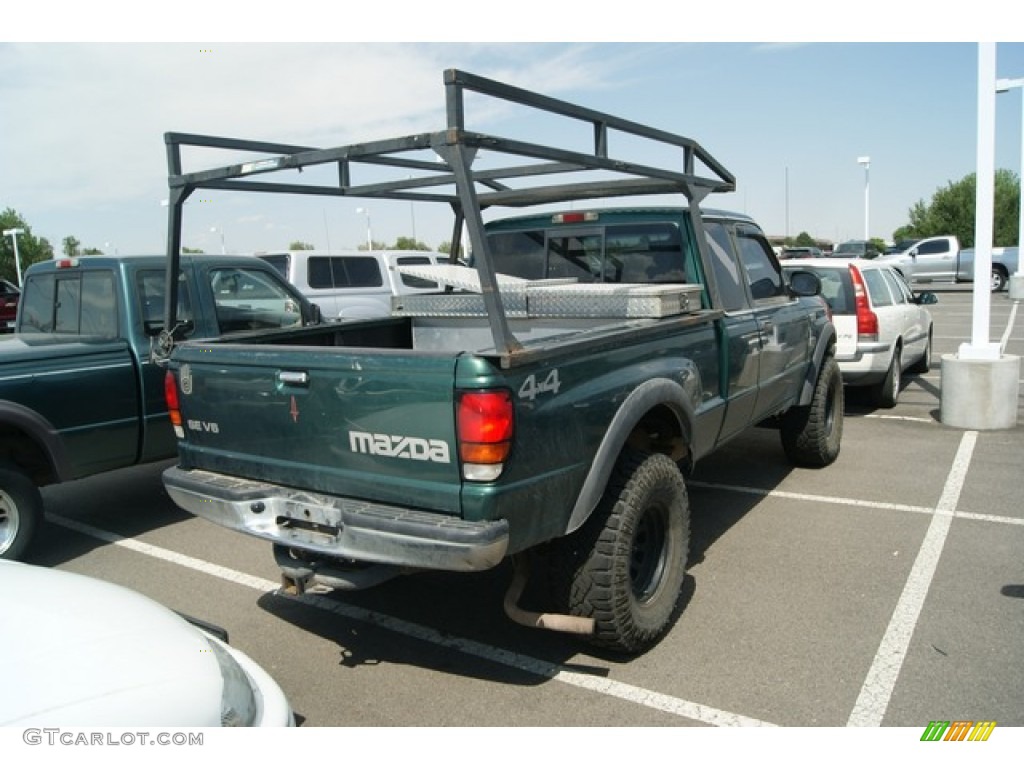 2000 B-Series Truck B4000 SE Extended Cab 4x4 - Amazon Green Metallic / Gray photo #2