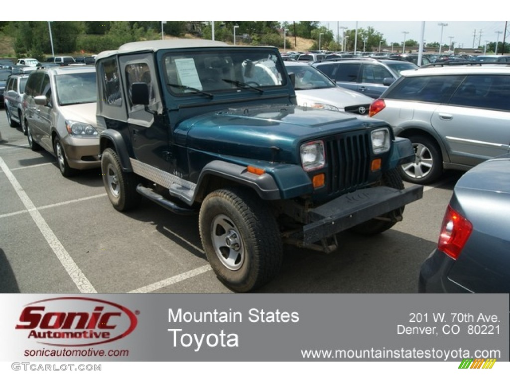 1995 Wrangler S 4x4 - Emerald Green Pearl / Gray photo #1