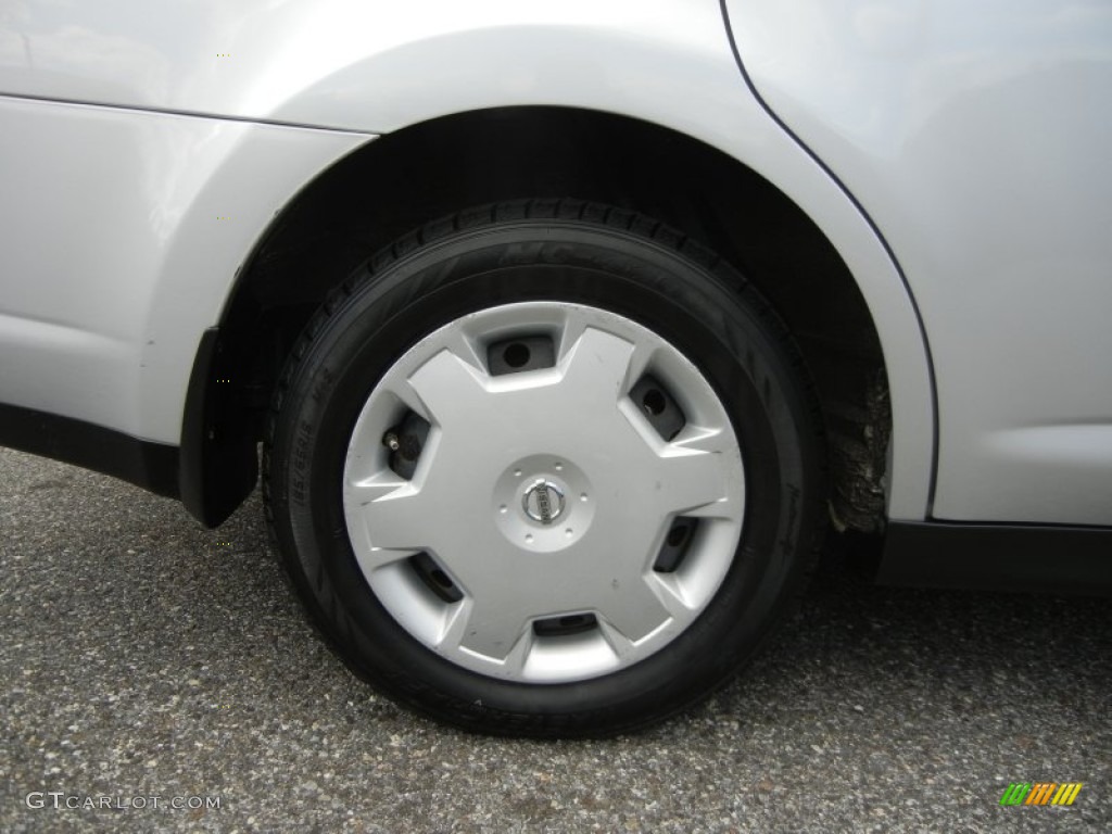 2008 Versa 1.8 S Sedan - Brilliant Silver / Charcoal photo #28