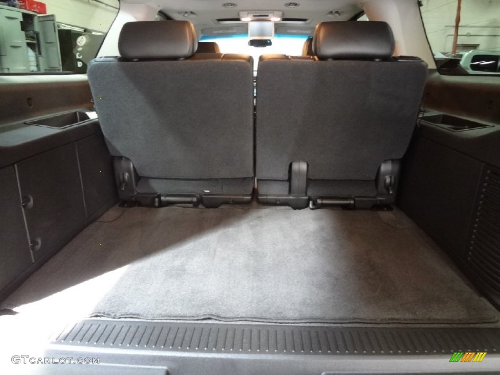 2008 Suburban 1500 LTZ 4x4 - Black / Ebony photo #24