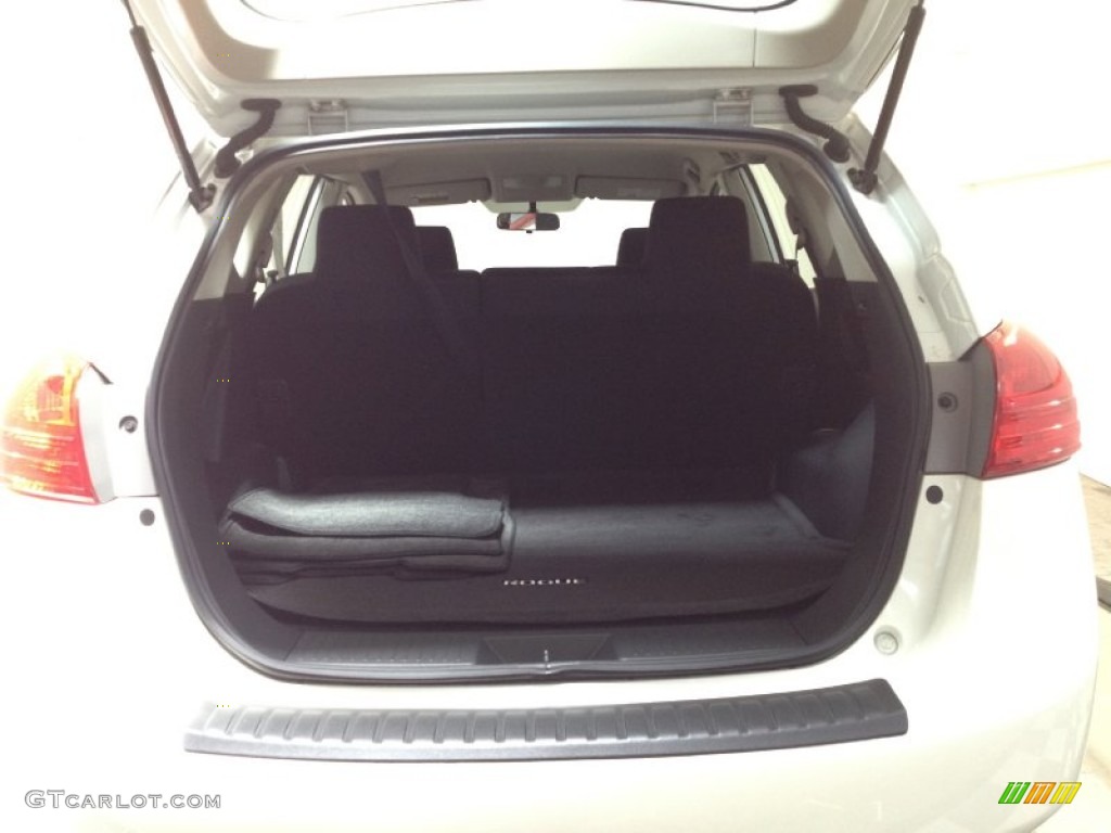 2011 Rogue S AWD - Pearl White / Black photo #6
