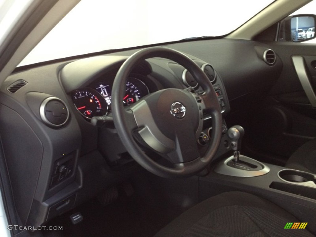 2011 Rogue S AWD - Pearl White / Black photo #15
