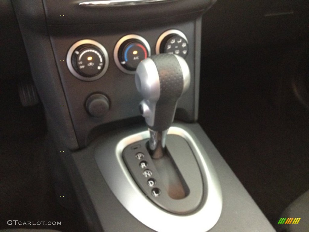 2011 Rogue S AWD - Pearl White / Black photo #19