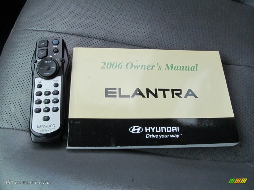 2006 Elantra GT Hatchback - Sterling Silver / Gray photo #23