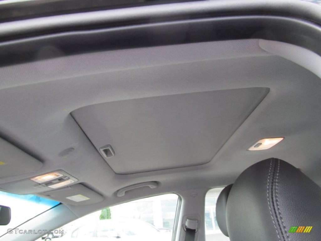 2013 Elantra Limited - Midnight Black / Black photo #6