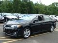Attitude Black Metallic - Camry SE Photo No. 3