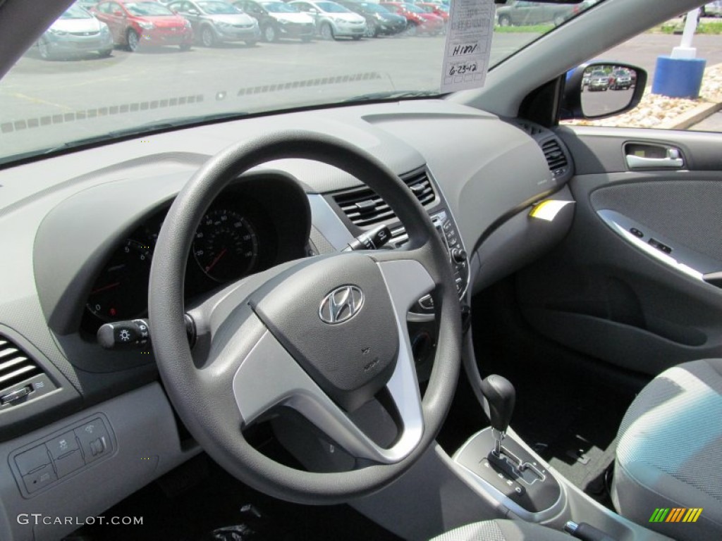 2013 Hyundai Accent GLS 4 Door Gray Dashboard Photo #67192052