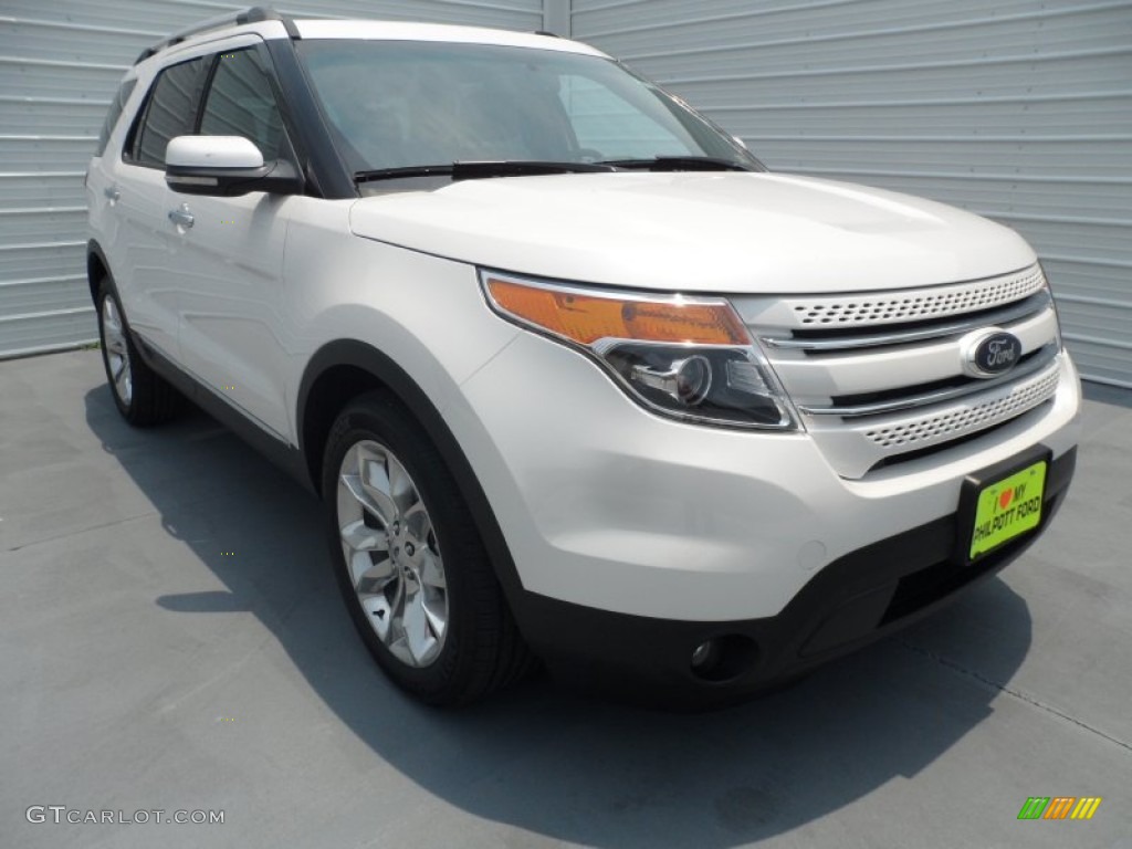 White Platinum Tri-Coat Ford Explorer