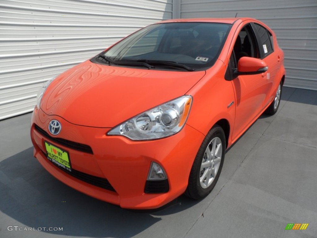 2012 Toyota Prius c Hybrid Three Exterior Photos