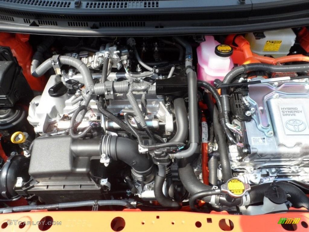 2012 Toyota Prius c Hybrid Three Engine Photos