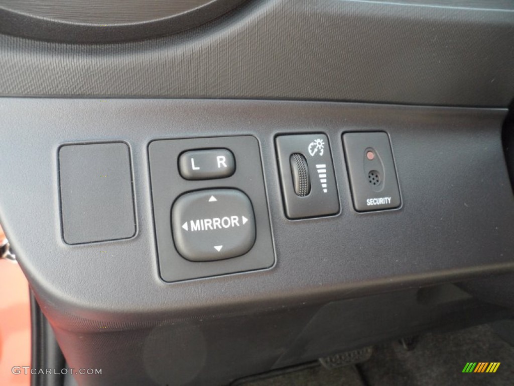 2012 Toyota Prius c Hybrid Three Controls Photo #67199555