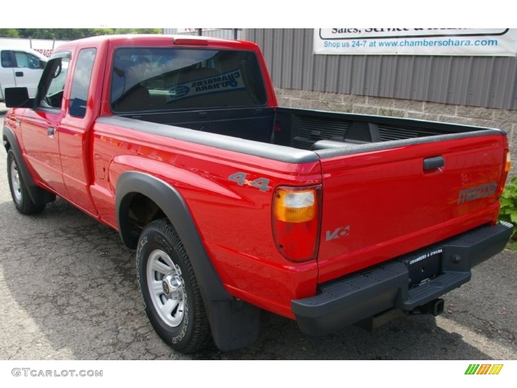 2008 B-Series Truck B4000 Cab Plus 4 4x4 - Volcanic Red / Medium Dark Flint photo #6