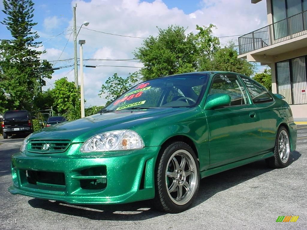 Custom Sparkle Green Honda Civic