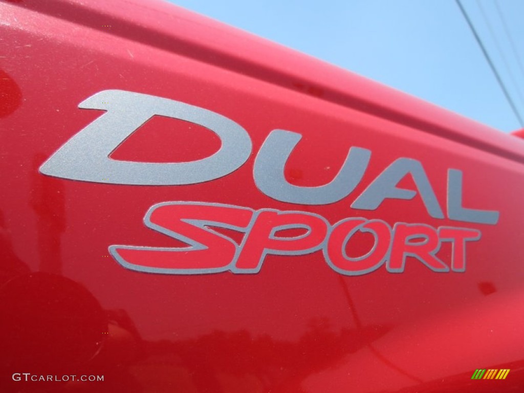 2003 Mazda B-Series Truck B3000 Cab Plus Dual Sport Marks and Logos Photos