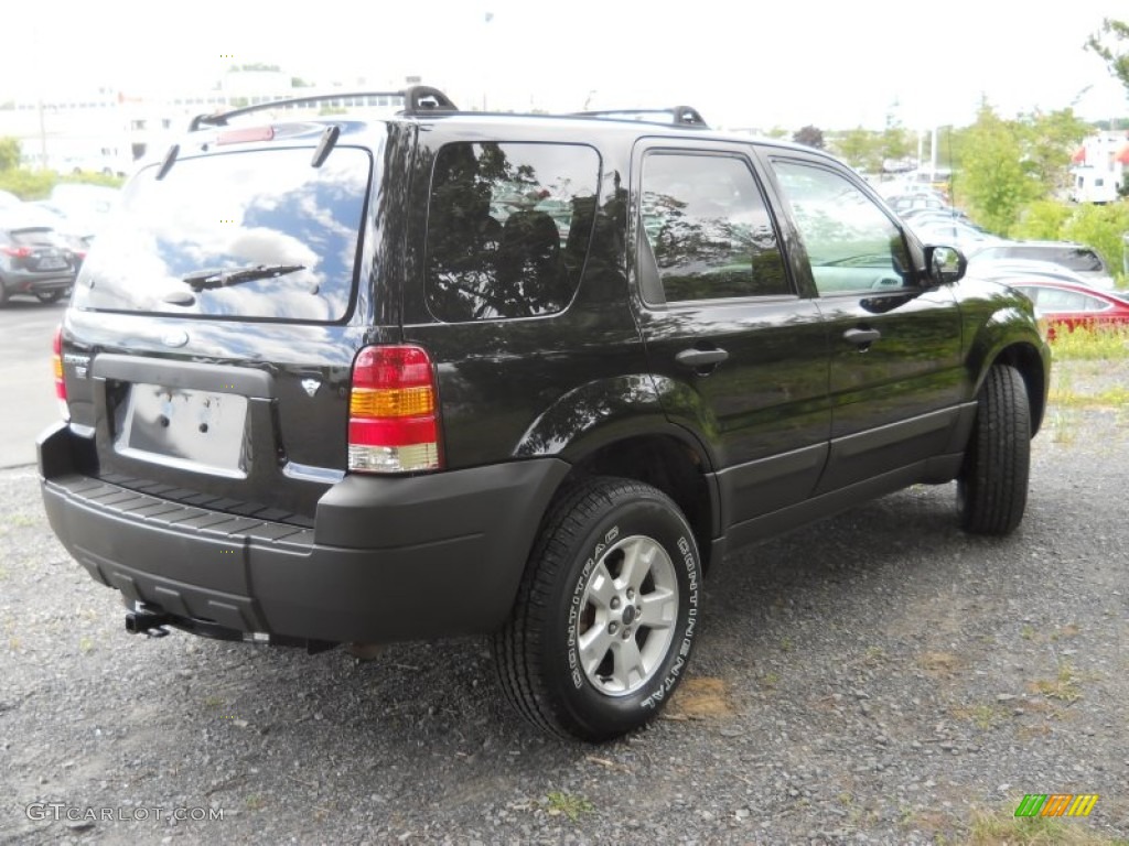 2006 Escape XLT V6 4WD - Black / Medium/Dark Flint photo #5