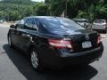 Black - Camry  Photo No. 6