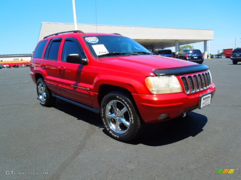 2002 Grand Cherokee Overland 4x4 - Inferno Red Tinted Pearlcoat / Dark Slate Gray/Light Slate Gray photo #1