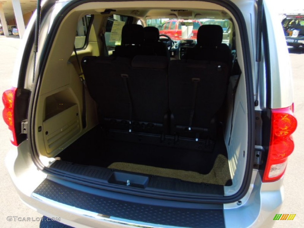 2012 Grand Caravan SE - Bright Silver Metallic / Black/Light Graystone photo #18