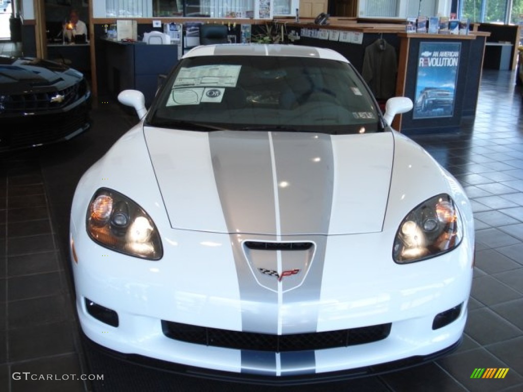 2013 Corvette Grand Sport Coupe - Arctic White/60th Anniversary Pearl Silver Blue Stripes / Diamond Blue/60th Anniversary Design Package photo #2