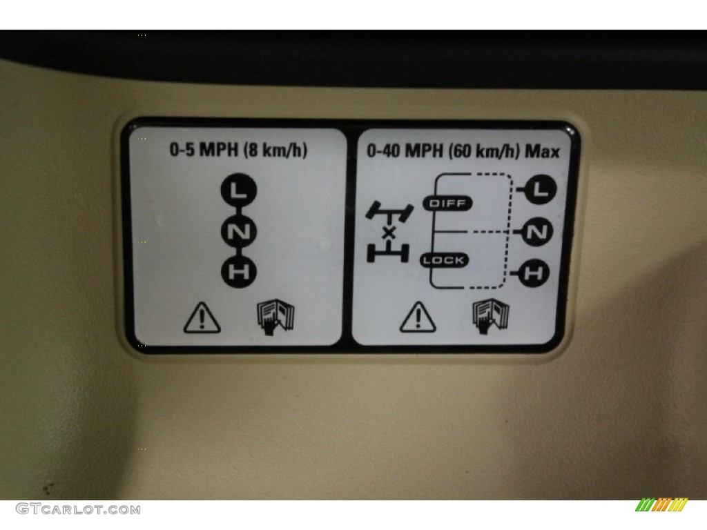 2004 Discovery SE - Epsom Green / Tundra Grey photo #54