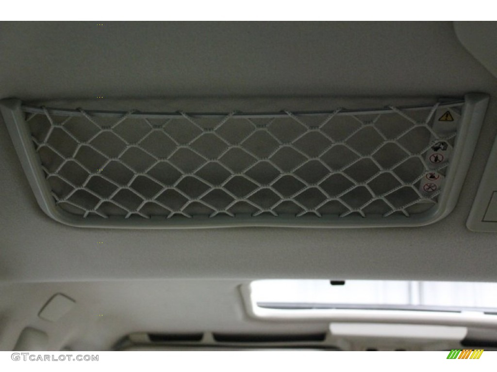 2004 Discovery SE - Epsom Green / Tundra Grey photo #122