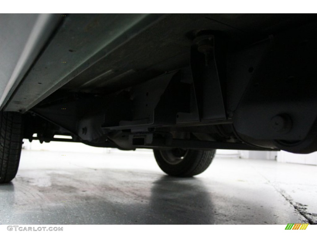 2004 Discovery SE - Epsom Green / Tundra Grey photo #140