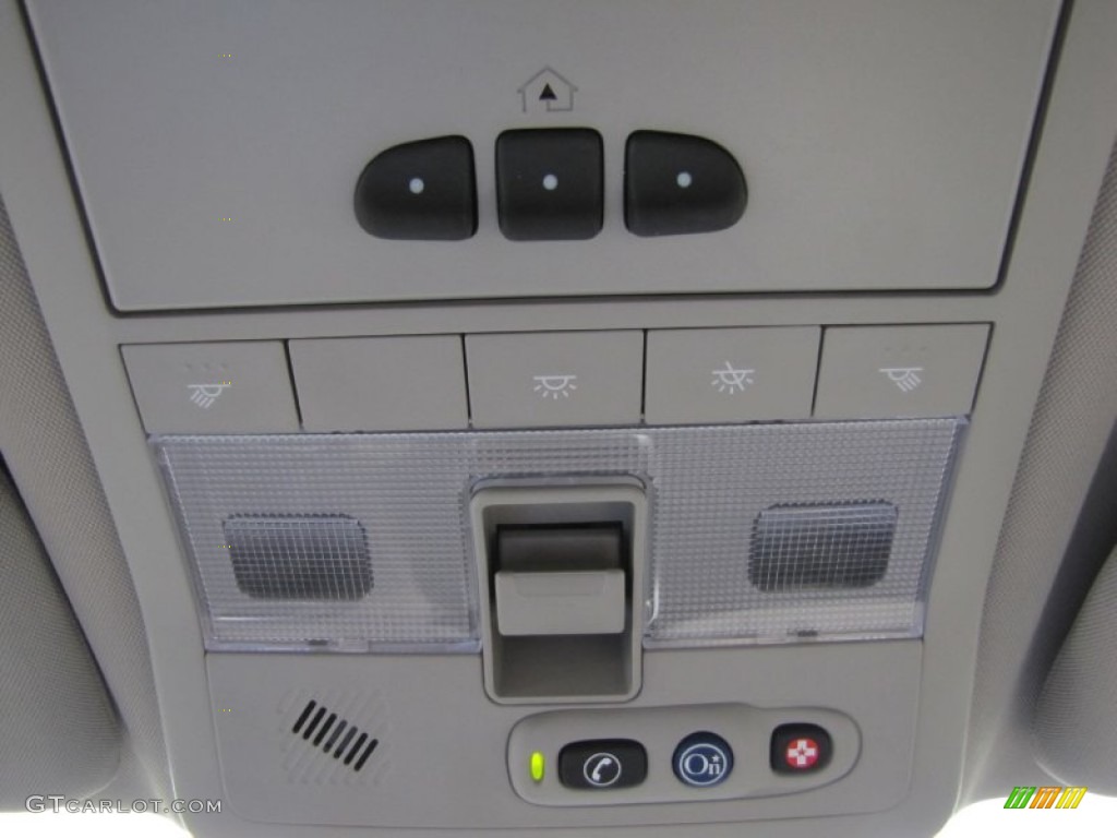 2012 Chevrolet Captiva Sport LTZ AWD Controls Photo #67211259