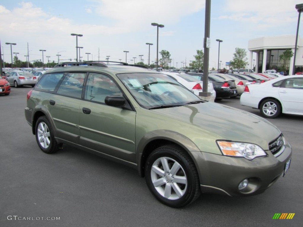 2007 Outback 2.5i Wagon - Willow Green Opal / Warm Ivory Tweed photo #1
