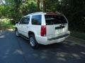 White Diamond - Escalade AWD Photo No. 5