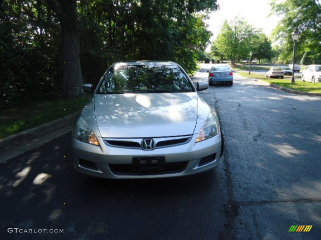 2006 Accord LX V6 Sedan - Alabaster Silver Metallic / Black photo #2