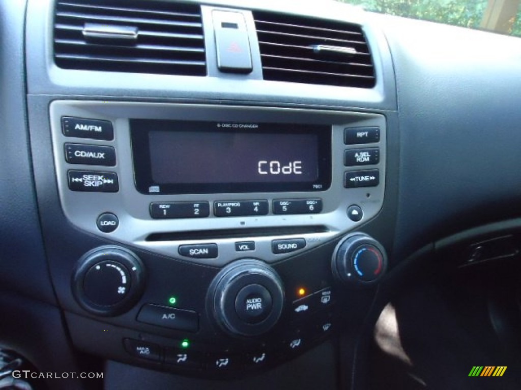 2006 Accord LX V6 Sedan - Alabaster Silver Metallic / Black photo #18
