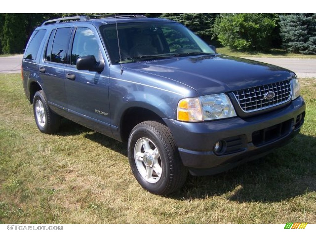 2004 Explorer XLT 4x4 - Medium Wedgewood Blue Metallic / Graphite photo #6