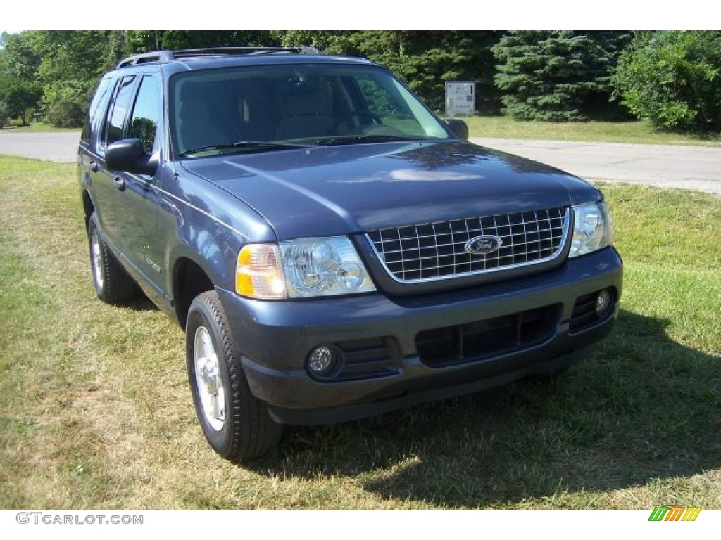 2004 Explorer XLT 4x4 - Medium Wedgewood Blue Metallic / Graphite photo #9