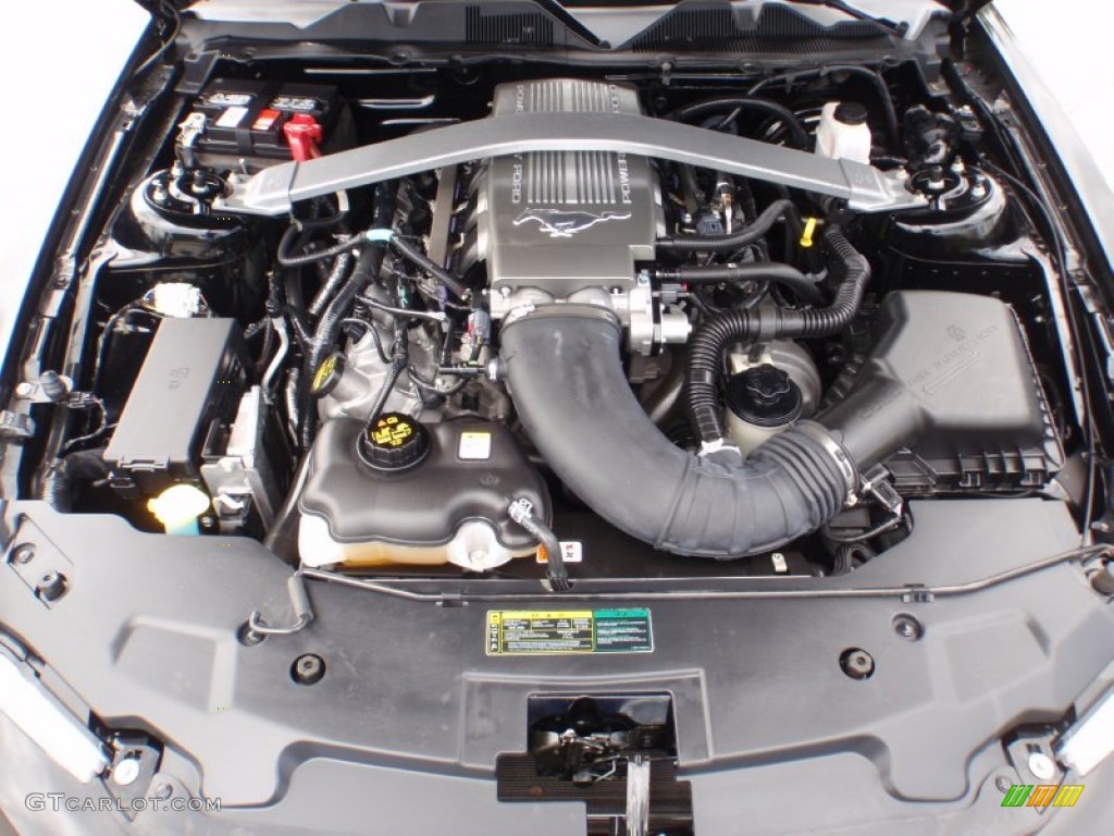 2010 Ford Mustang GT Premium Coupe 4.6 Liter SOHC 24-Valve VVT V8 Engine Photo #67223800