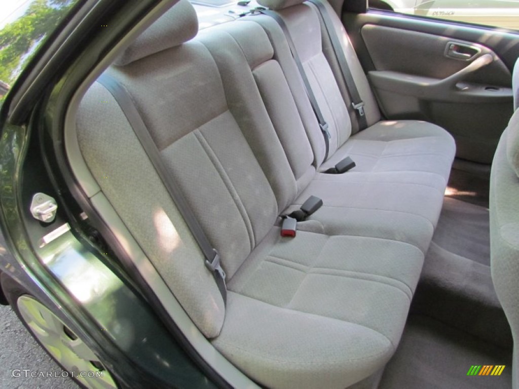 2000 Camry LE - Woodland Pearl / Gray photo #16