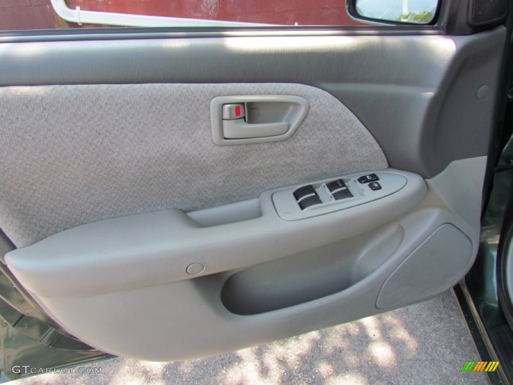 2000 Camry LE - Woodland Pearl / Gray photo #22