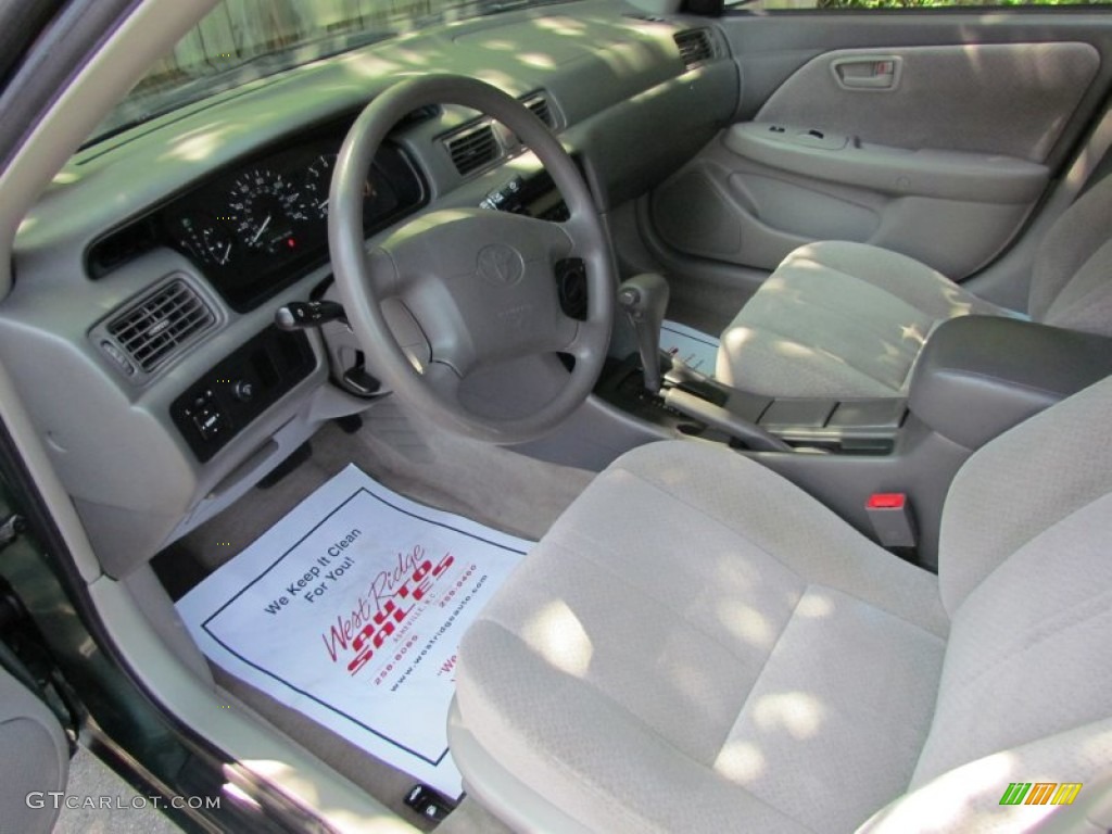 2000 Camry LE - Woodland Pearl / Gray photo #23