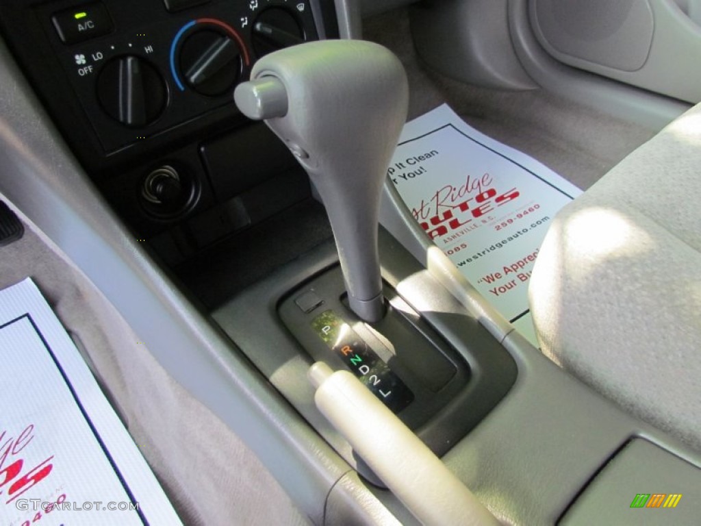 2000 Camry LE - Woodland Pearl / Gray photo #28
