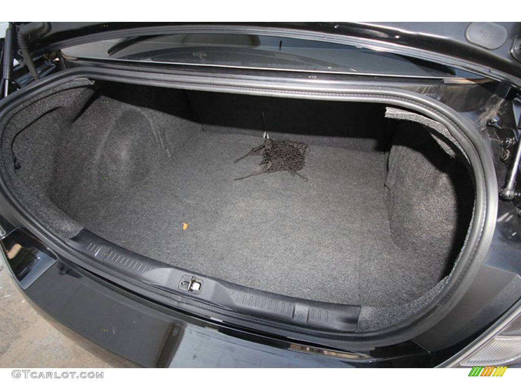 2011 Nissan Sentra 2.0 SR Trunk Photo #67227408