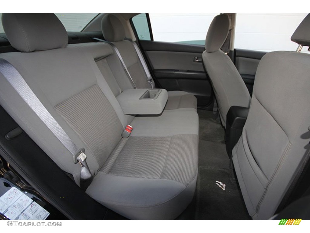 Charcoal Interior 2011 Nissan Sentra 2.0 SR Photo #67227414