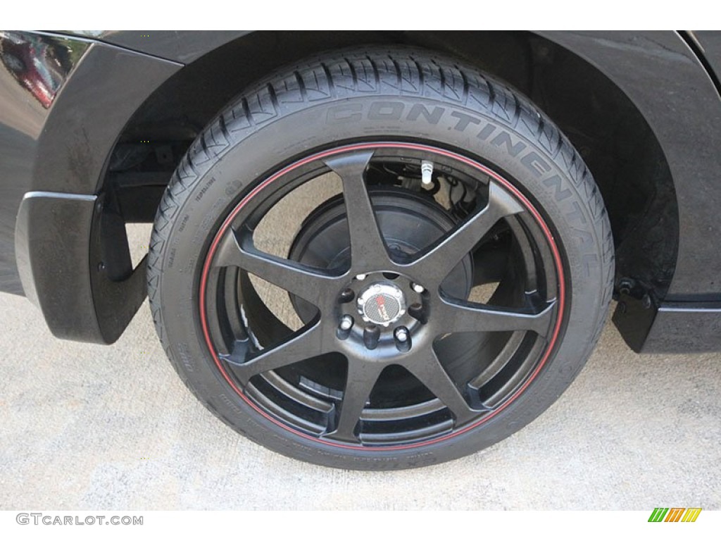 2011 Nissan Sentra 2.0 SR Custom Wheels Photos